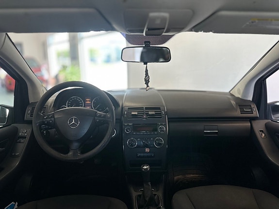 Mercedes-Benz A150 14 of 18