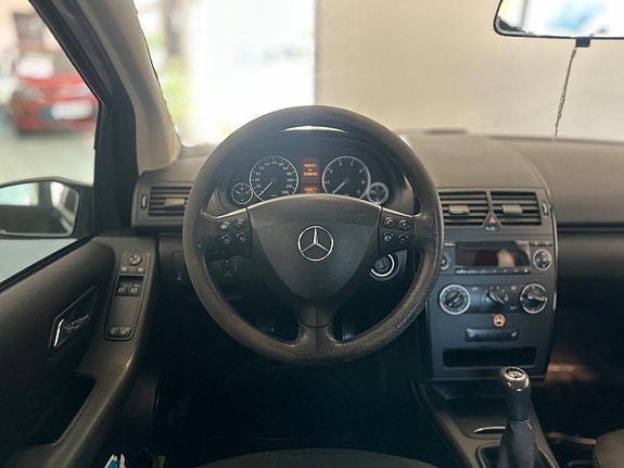 Mercedes-Benz A150 17 of 18