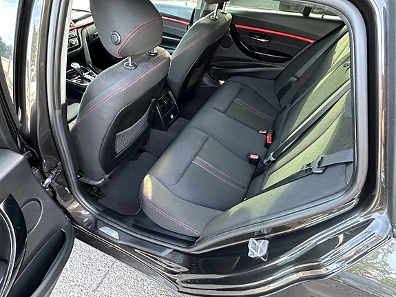 BMW 320d 8 of 9