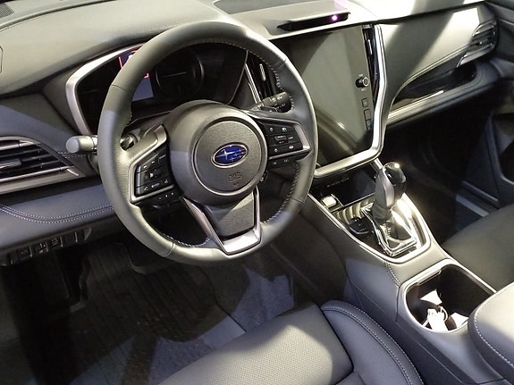 Subaru Outback 12 of 13