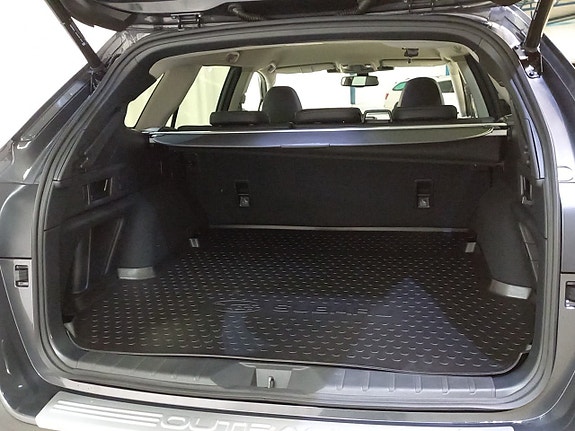Subaru Outback 6 of 13