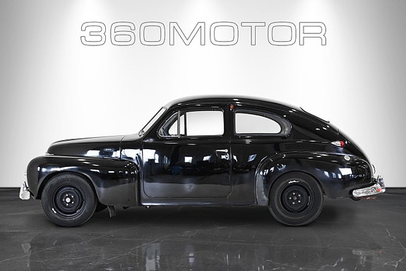 Volvo PV 3 of 8