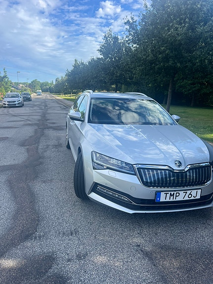 Skoda Superb 12 of 24