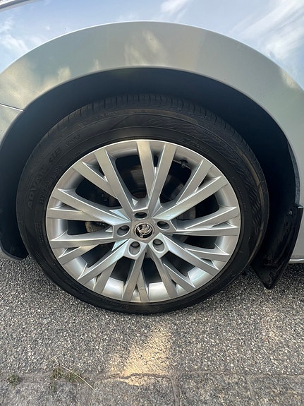 Skoda Superb 22 of 24