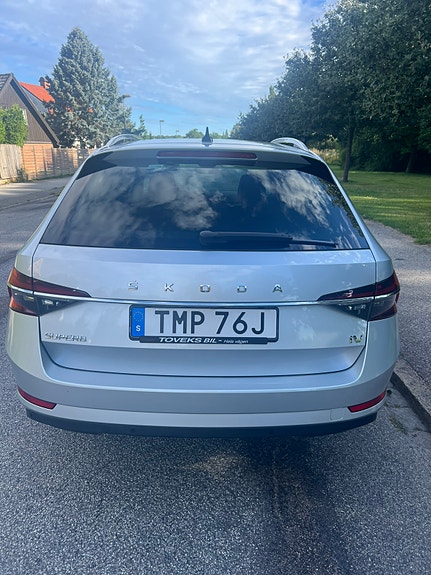 Skoda Superb 7 of 24