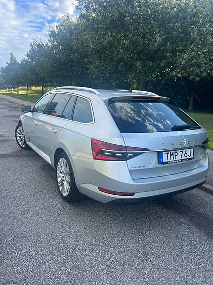 Skoda Superb 8 of 24