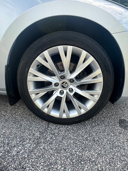 Skoda Superb 23 of 24