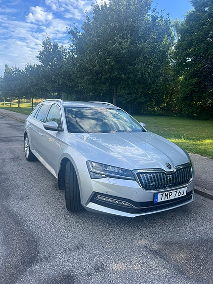 Skoda Superb 13 of 24