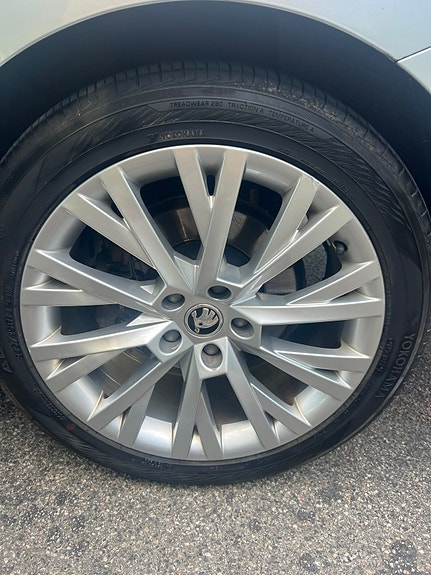 Skoda Superb 20 of 24