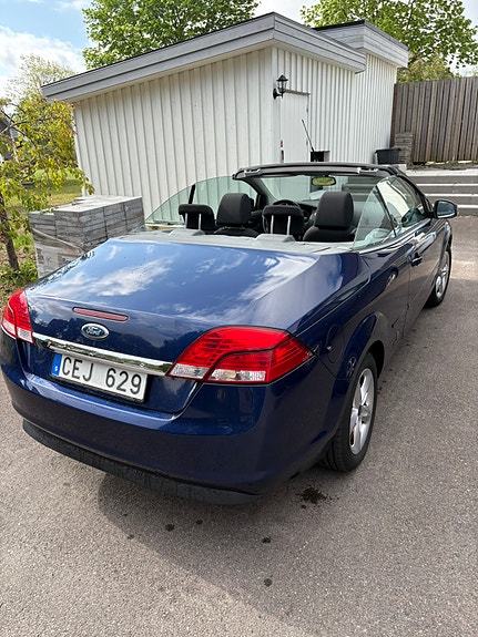 Ford Focus CC 2 of 7