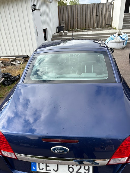 Ford Focus CC 6 of 7