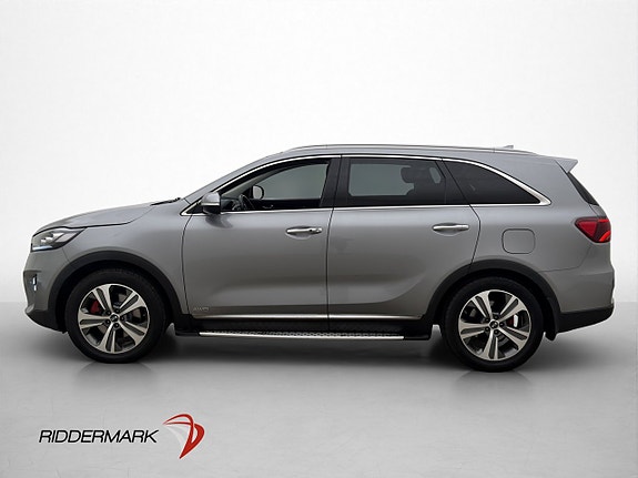 Kia Sorento 4 of 30