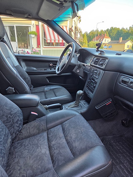 Volvo S70 7 of 8