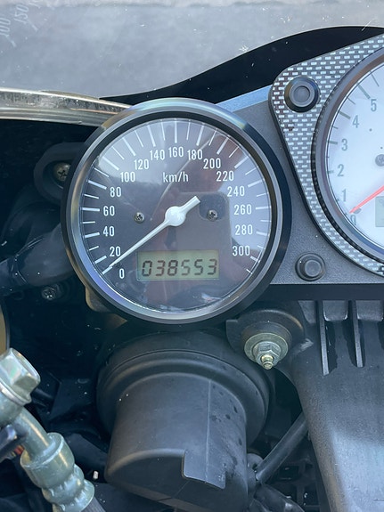 Suzuki TL1000R 7 of 7