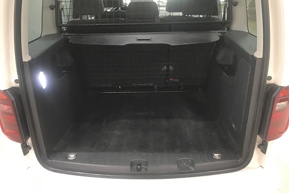 Volkswagen Caddy 10 of 25