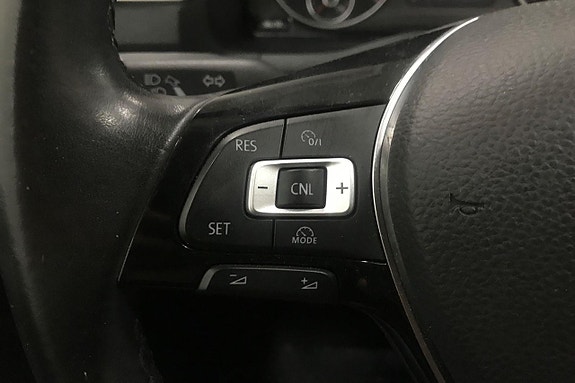 Volkswagen Caddy 22 of 25