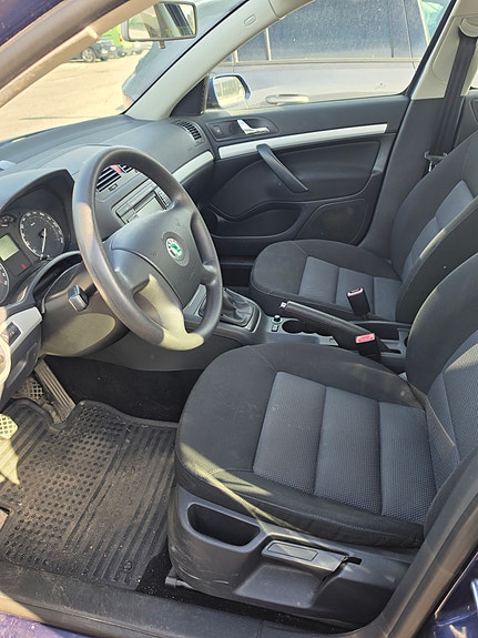 Skoda Octavia 8 of 11