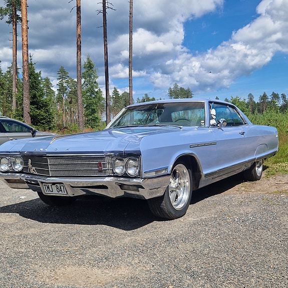 Buick Electra 225 6 of 6