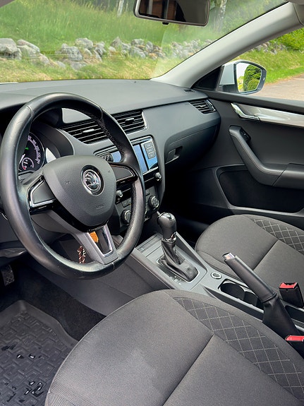 Skoda Octavia 7 of 22