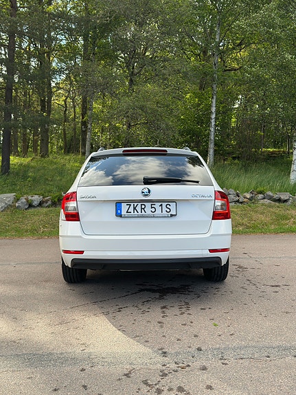 Skoda Octavia 4 of 22