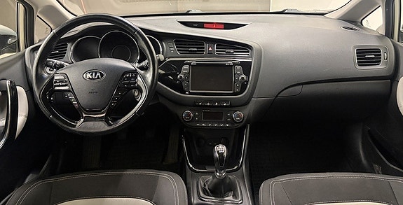 Kia Ceed 6 of 13
