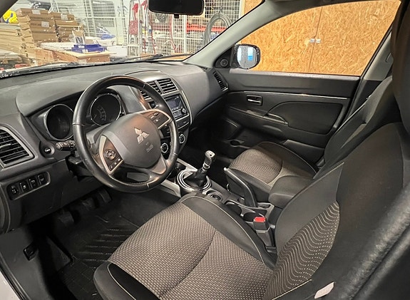 Mitsubishi ASX 4 of 6