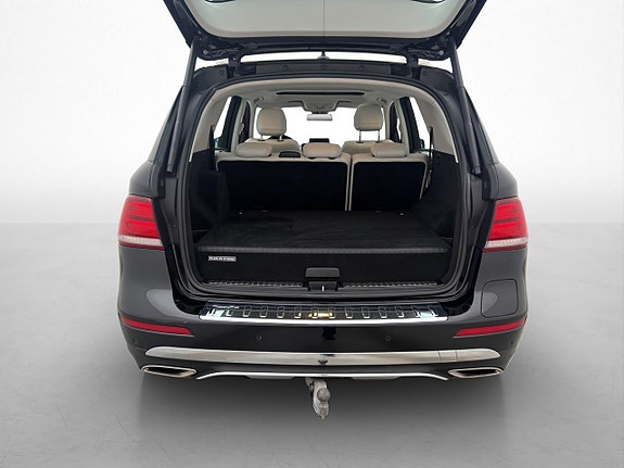 Mercedes-Benz GLE500 e 29 of 30