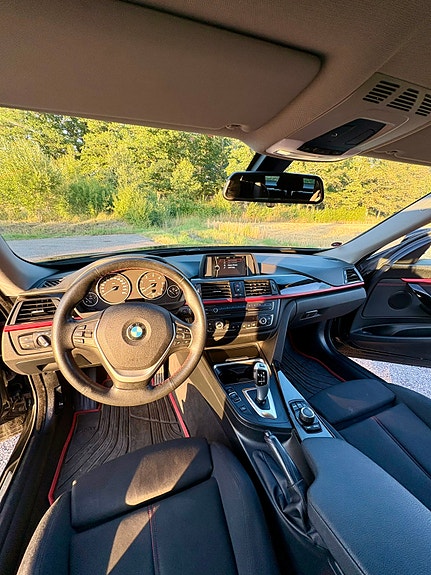 BMW 320d 5 of 7