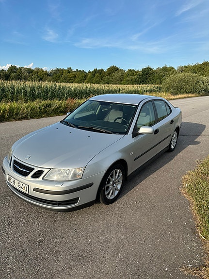 Saab 9-3 2 of 6
