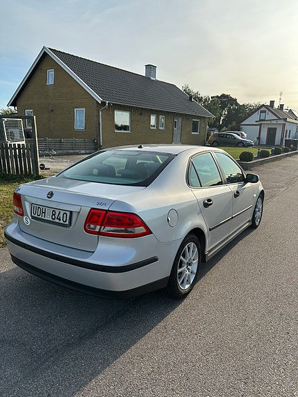 Saab 9-3 4 of 6