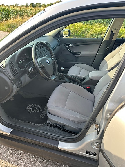 Saab 9-3 5 of 6