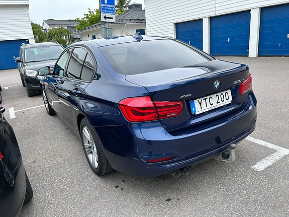 BMW 320d 4 of 7