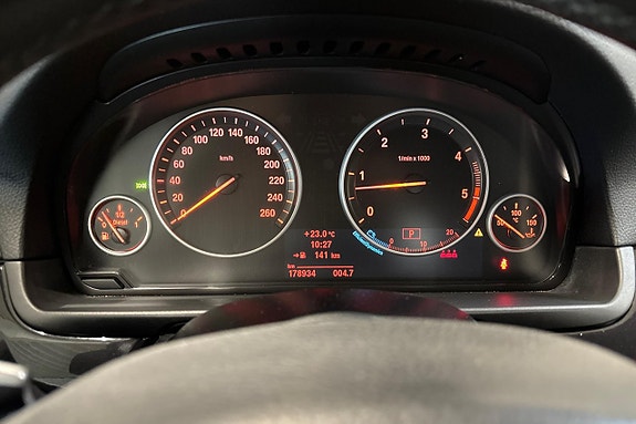 BMW 530d 16 of 25