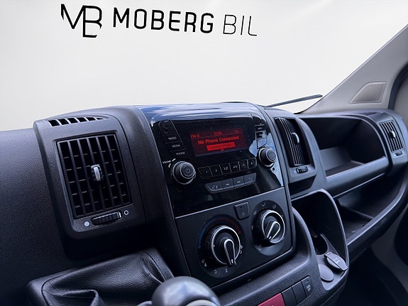 Peugeot Boxer 11 of 15