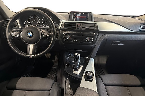 BMW 320d 12 of 20
