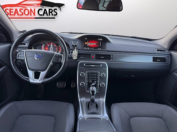 Volvo XC70 7 of 12