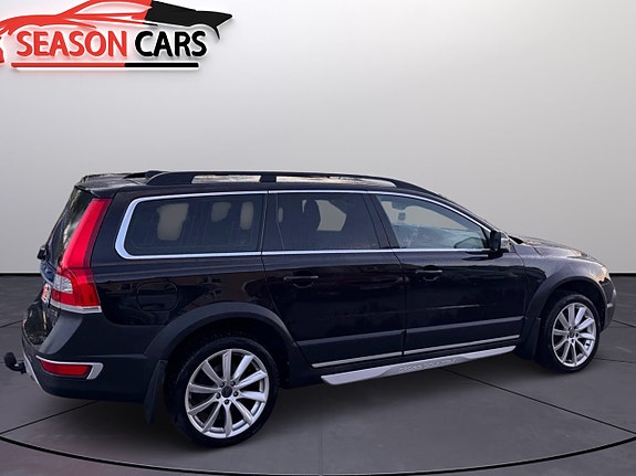 Volvo XC70 6 of 12