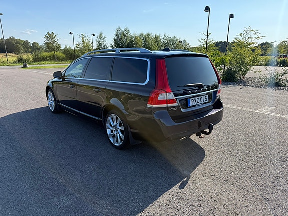 Volvo V70 7 of 14