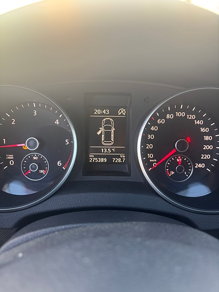 Volkswagen Golf VI 9 of 9