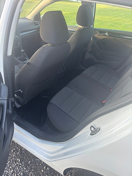 Volkswagen Golf VI 8 of 9
