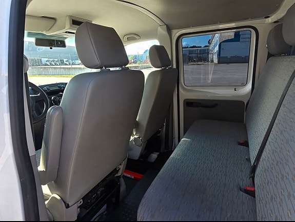 Volkswagen Transporter 13 of 14