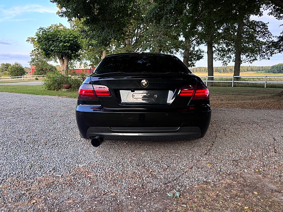 BMW 320d 6 of 9
