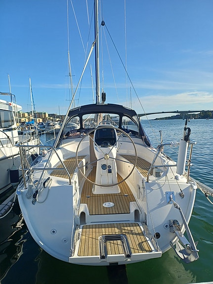 Bavaria 31 Cruiser 4 of 5