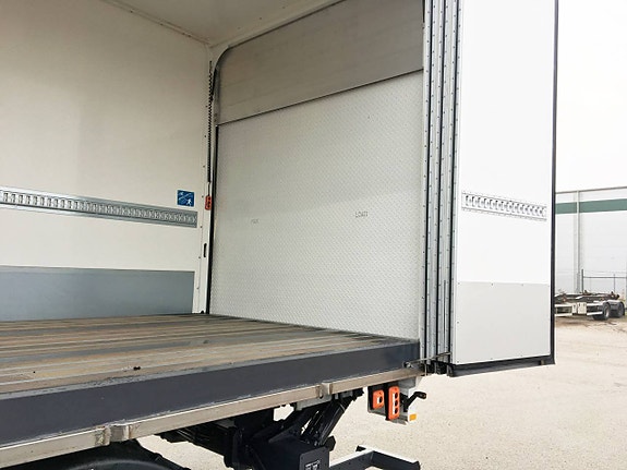 Kel-Berg 2-axlad citytrailer öppningsbar sida 27ppl Zepro 17 of 24