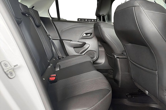 Opel Corsa 18 of 19