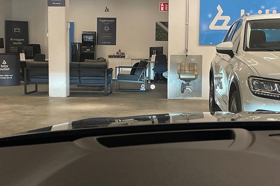 Volvo V60 17 of 25
