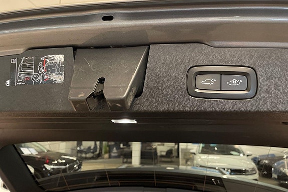 Volvo V60 22 of 25