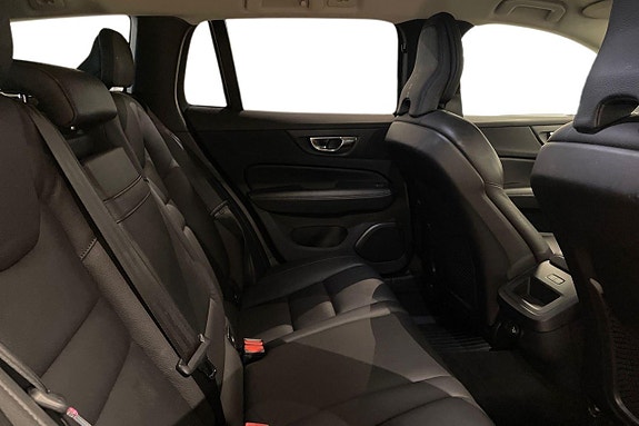 Volvo V60 20 of 25