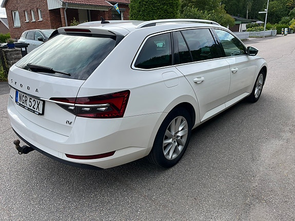 Skoda Superb 4 of 6
