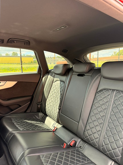 Audi S4 7 of 10